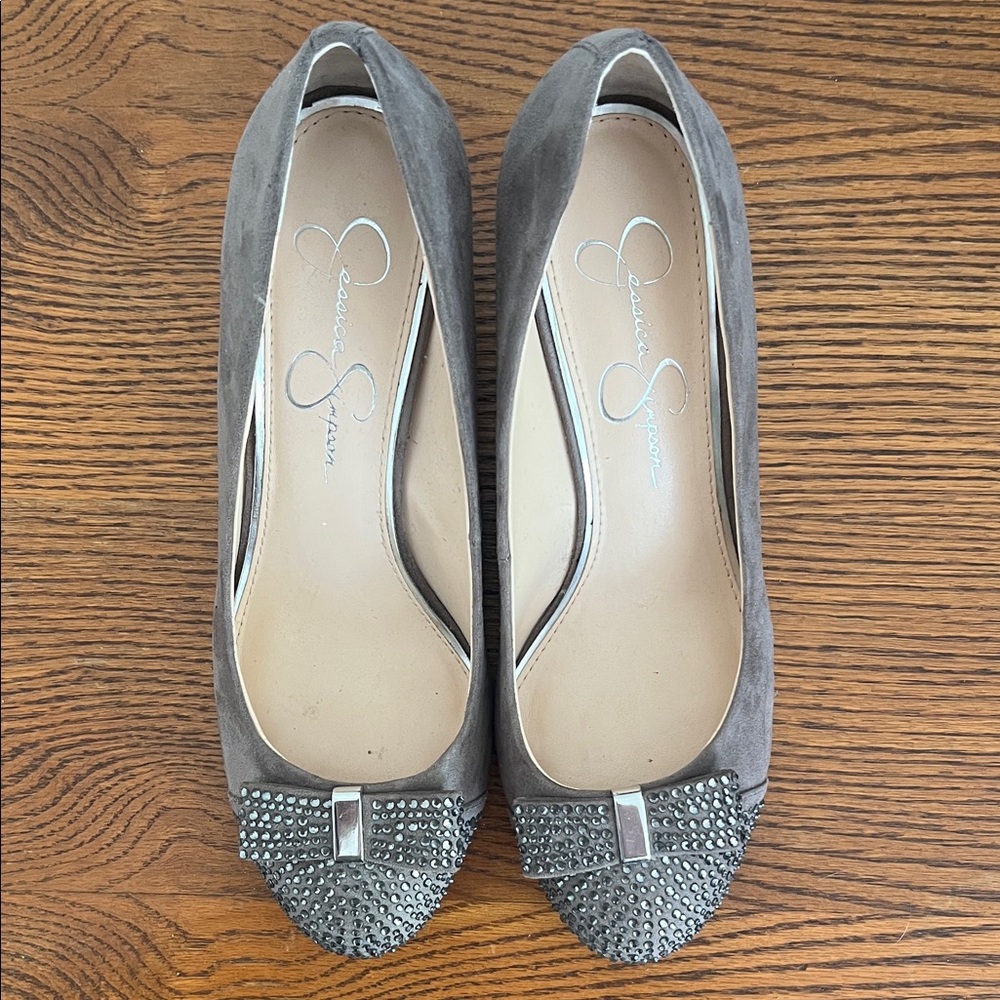 Jessica Simpson Gray Embellished Wedges